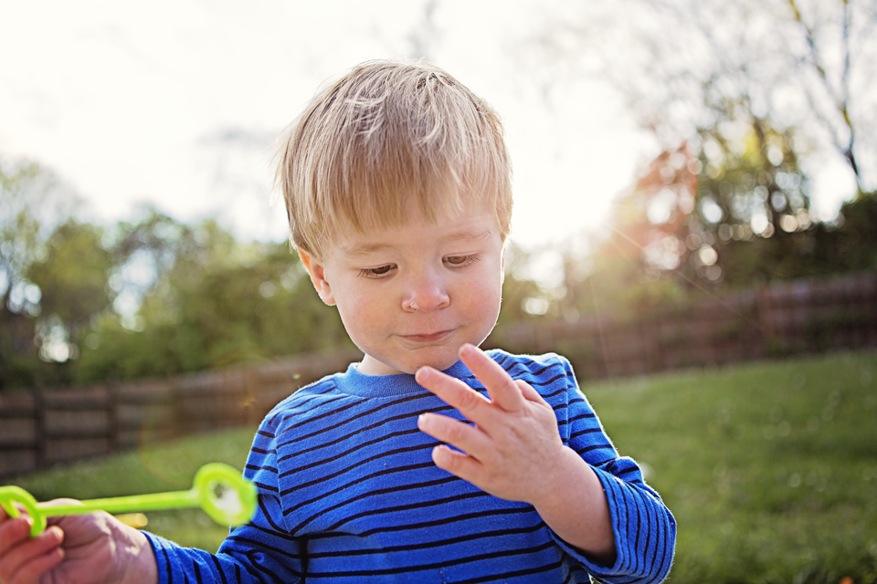 Blowing Bubbles | southerndaisy.com