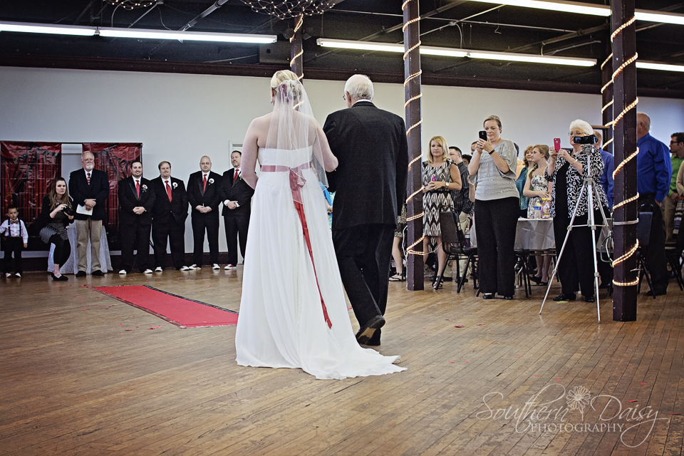 Shelbyville, TN Wedding | Southern Daisy Photography