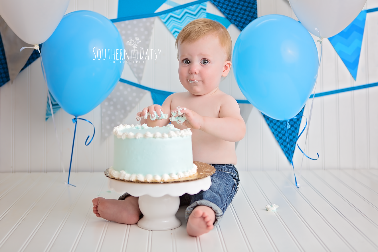 Blue and Gray Cake Smash - Southern Daisy Photography, Hendersonville, TN