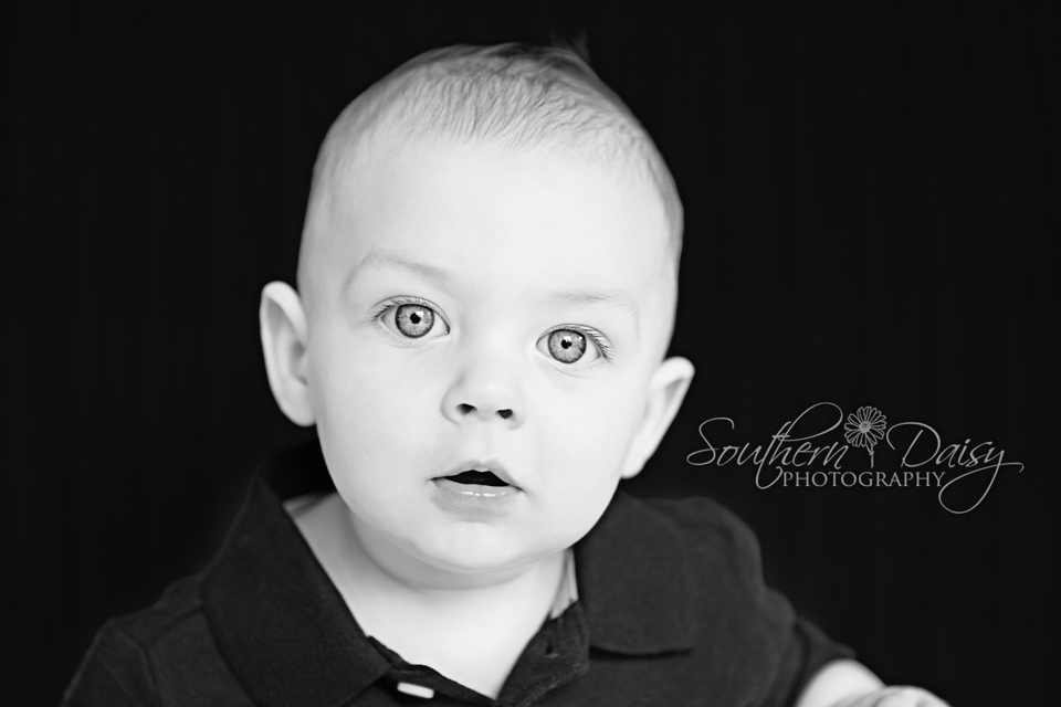 7 month old boy | Southern Daisy Photography