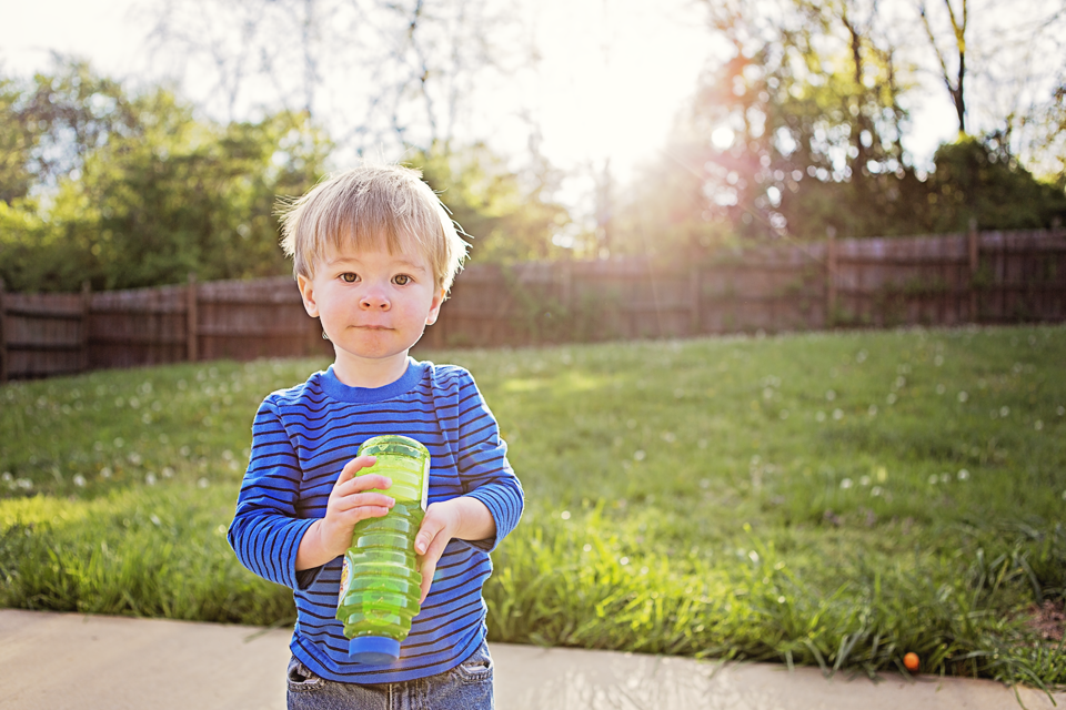 Blowing Bubbles | southerndaisy.com