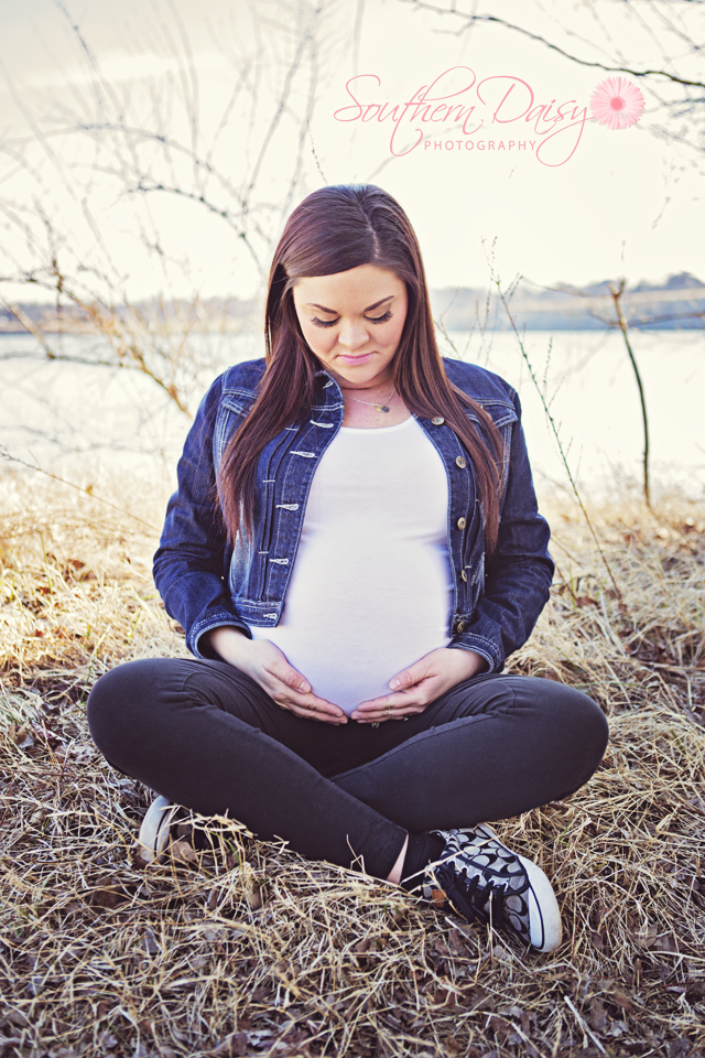 Maternity Photo | Southern Daisy Photography