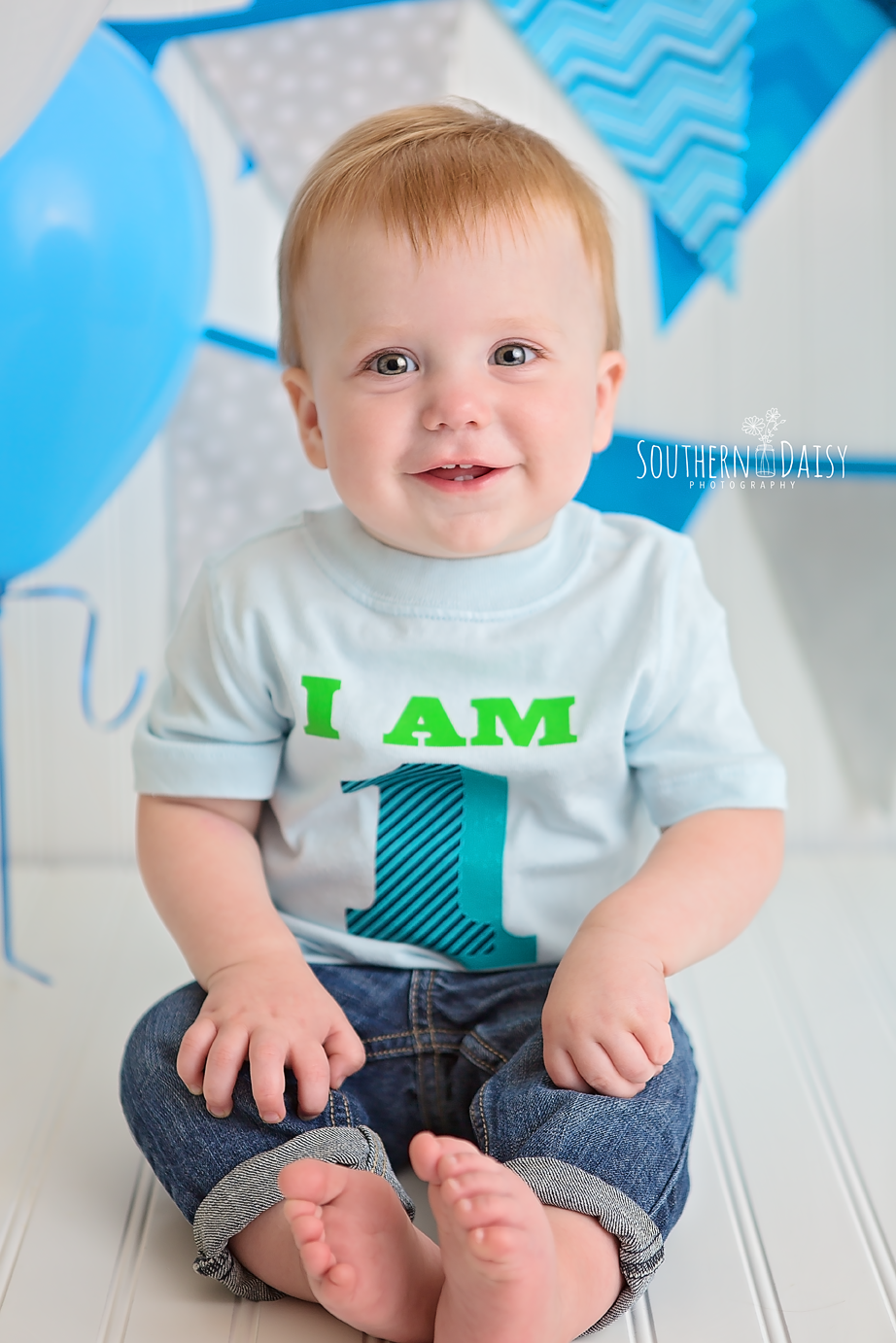 Blue and Gray Cake Smash - Southern Daisy Photography, Hendersonville, TN