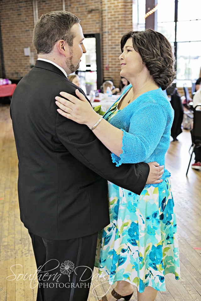 Shelbyville, TN Wedding | Southern Daisy Photography